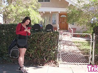 Trickery - Ivy Lebelle Fucks A Establishing
