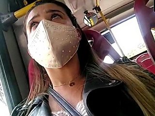 Masturbarse en el autobús