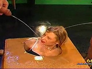 chiennes Kinky pisser humiliation fétiche porno