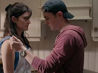 Claire Kahane di Maid (2014)