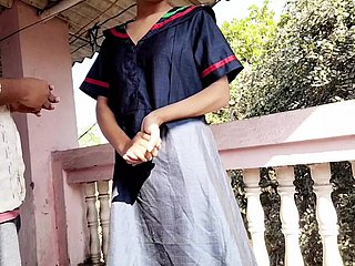 گاو سی سی آہ ہا ہائ لادکی کو بہار لیکر یوسکے باس نی چوڈ دییا