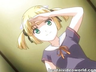 หญิงสาวในชุดว่ายน้ำนิ้วหี hentai